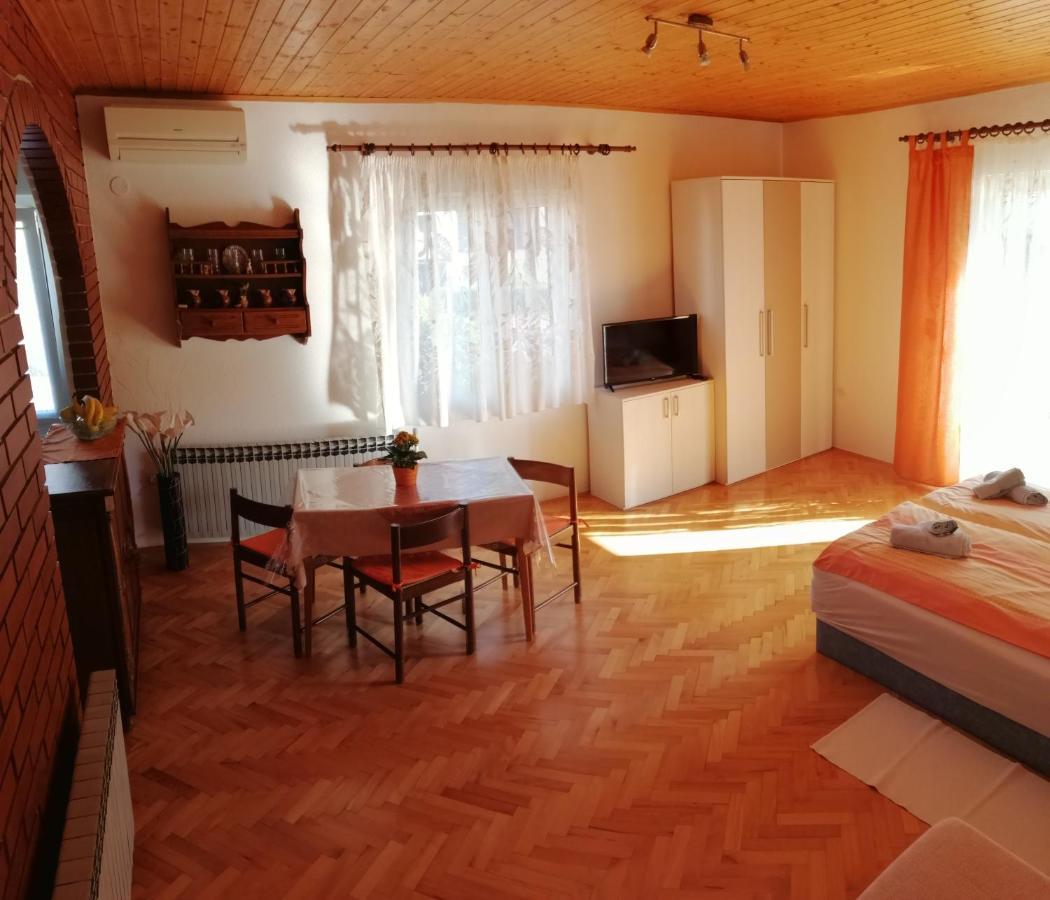 Apartmani Darko Rovinj Luaran gambar